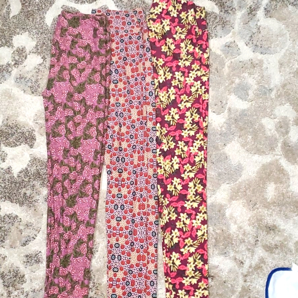 LuLaRoe tween leggings and long sleeve shirt